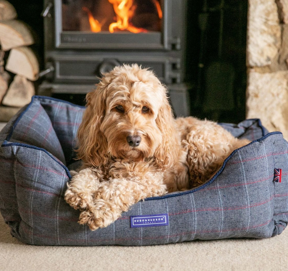 HUGO & HUDSON Luxury Tweed Dog Bed