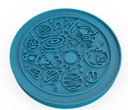 MARS 2-IN-1 SLOW FEEDER & LICK MAT